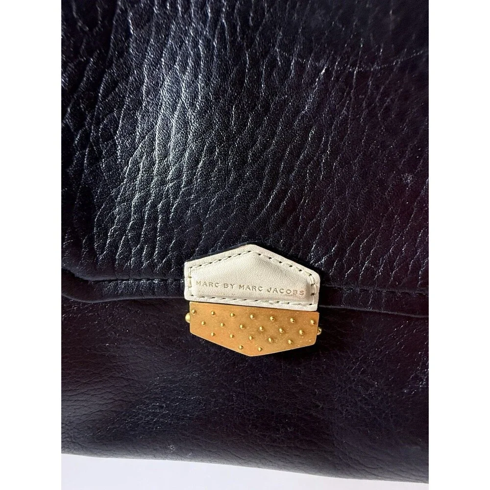Marc By Marc‎ Jacobs Black White Leather, Camel Suede, Gold Buckle Handbag Purse